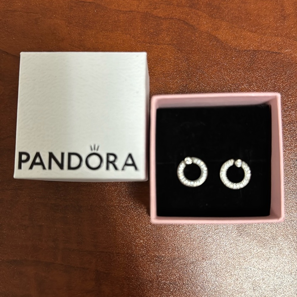 NIB Pandora Pave Circle Reversible Logo Earrings